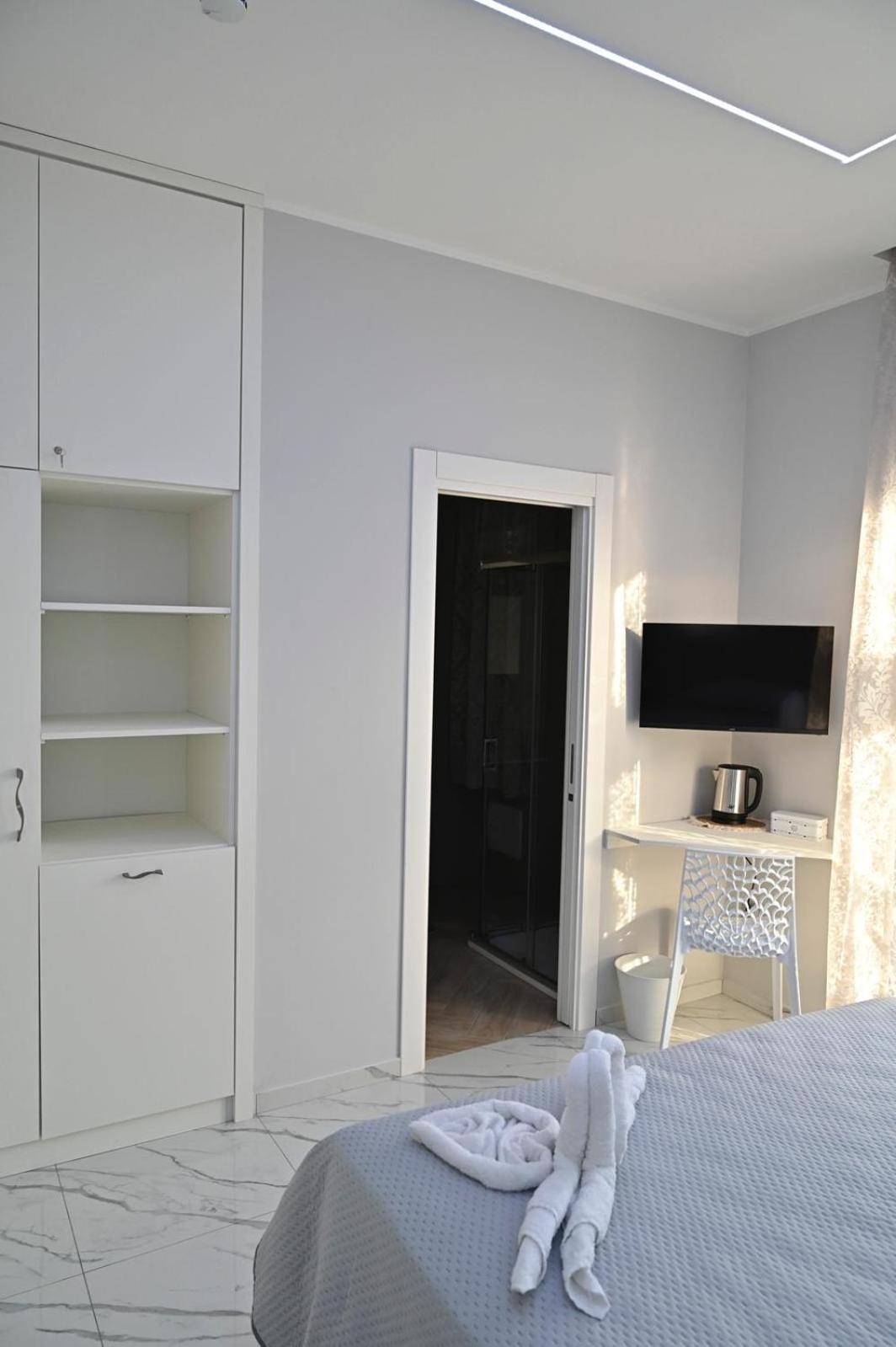 Bed and Breakfast Bebsantaniellohouse1 Неаполь Екстер'єр фото